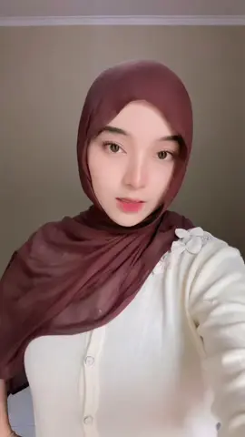 orang orang kenapa pada selingkuh dah #terserah @Raisa 