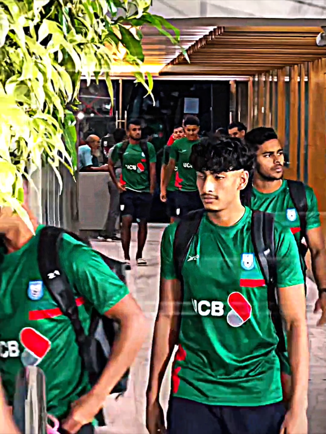 কালকে নেপালের ম্যাচ সামনে রেখে আজকে অনুশীলন করতে যাচ্ছে হামজা কিউবা এবং সমিত সোমরা..🇧🇩☠️। #hamzachoudhury #bangladeshfootball #bangladesh #bafufe #viral @Bafufe @FIFA 