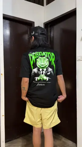 BLACK GRAPHIC SHIRT BY @Buzzerbeater.clo #graphicshirt #bigsale #streetwear #sale #trending 