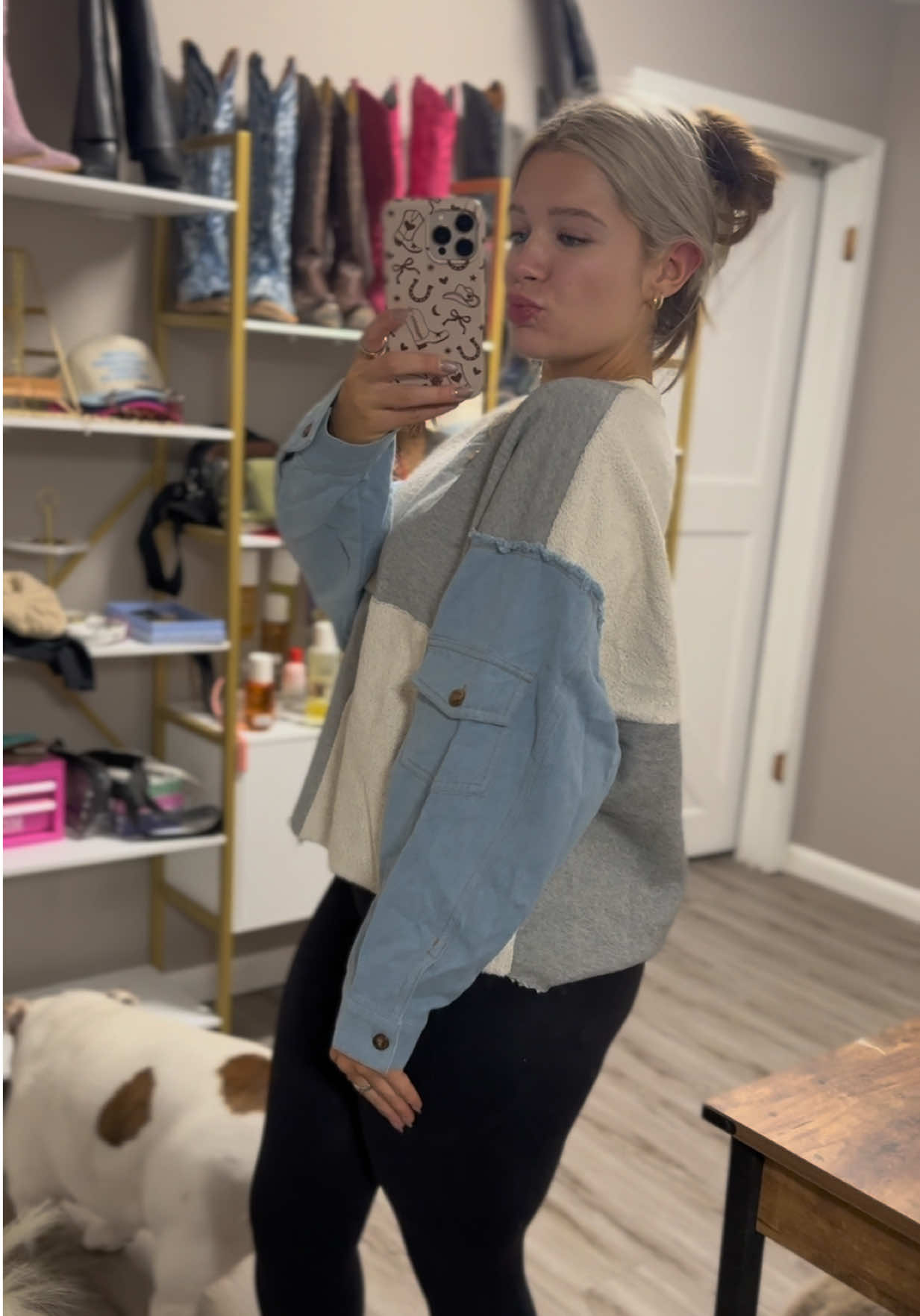 the cutest blue jean pullover😌✨ #bluejean #pullover #sweater #boutiqueclothing @madisonjulesboutique 