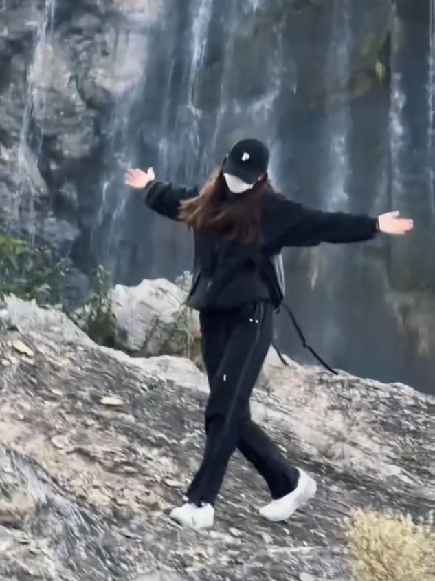 সেটা দেখতে খুব ভালো লাগে 🔥☠️😴😴😴#tiktok #foryou #foryoupage #world 