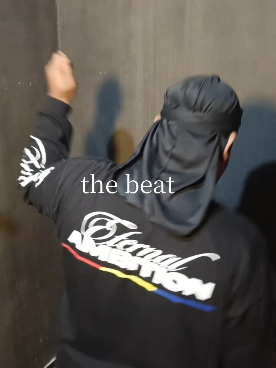 Born in Bandung, pure Garut blood #garutjangdunya #dance #plesurenoisecrew #sundapride #bandung 