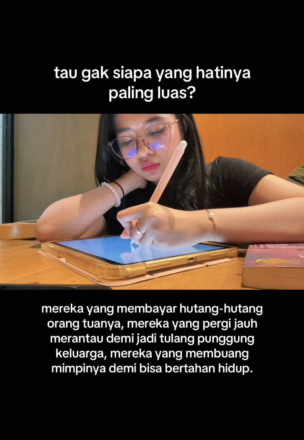 salut dan bangga banget sama orang yang bisa memuliakan orang tua dan keluarganya 🥹 #generasisandwich 