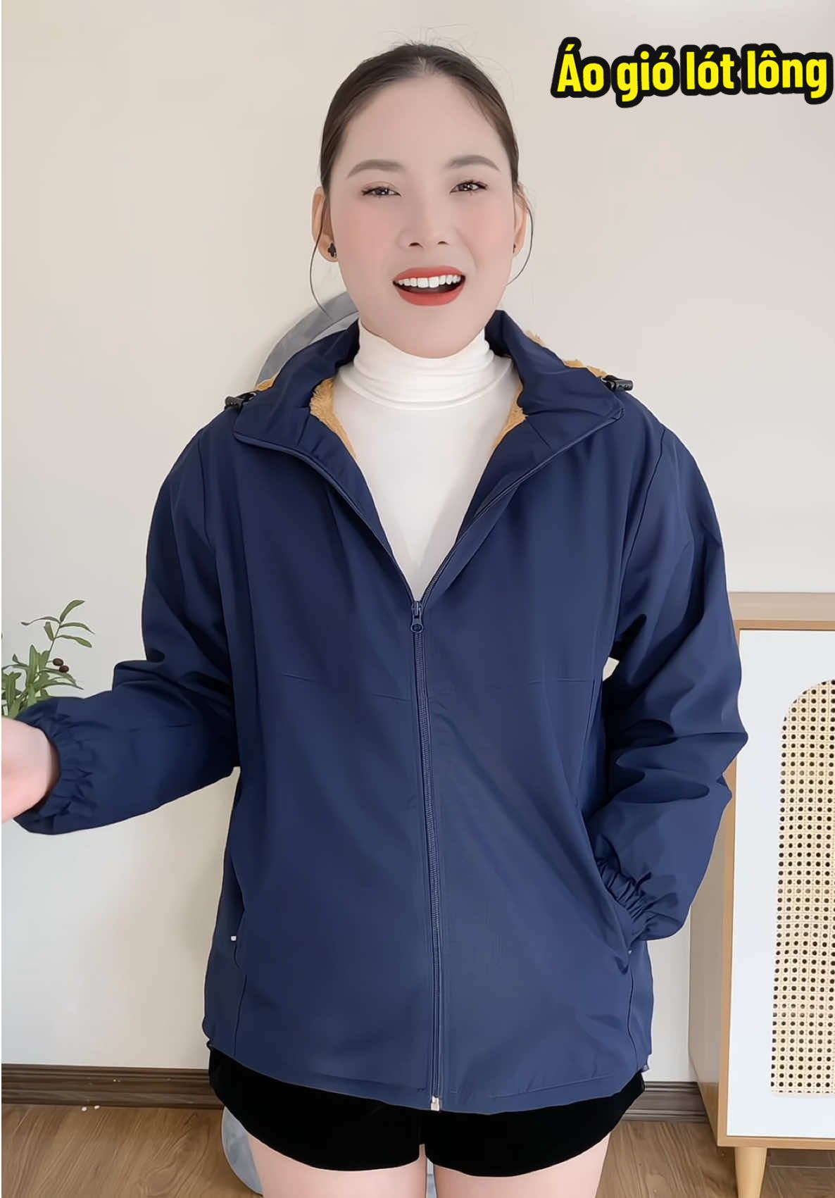 #ngocanhreview #aokhoacnu #aogiolotlong 