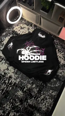 menyalaaa💥 #boxyhoodie #hoodiereflektif 