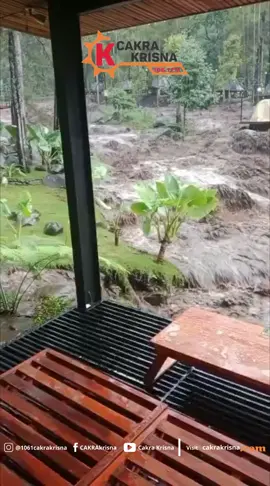 Jolotundo saat ini. BANJIR ! #fyp #jolotundo #banjirhariini #bmkg #nganjuk24jam 