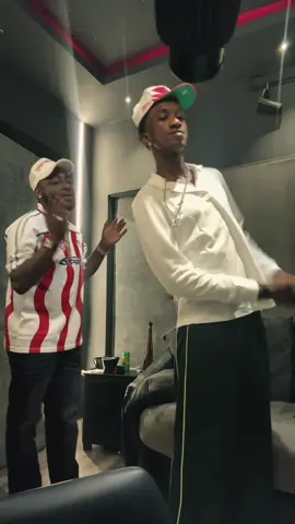 MY PROFESSOR @davido 