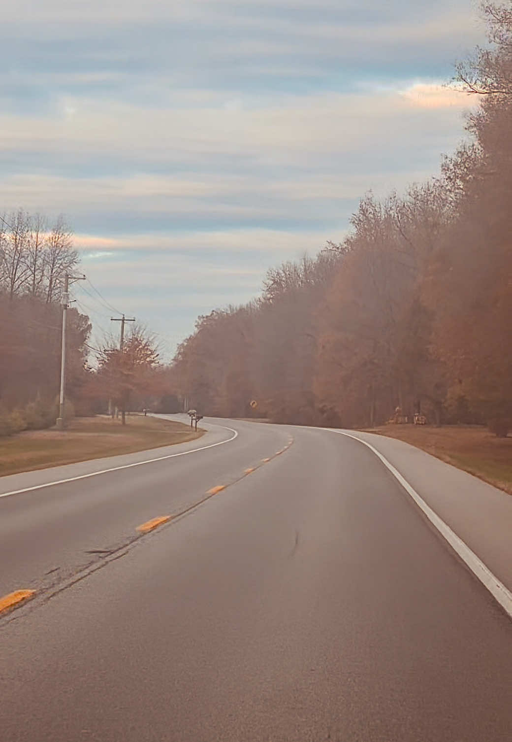 Buổi sáng yên bình ở nông thôn Mỹ 🍂🍁 #cuocsongmy #nguoivietomy #tiktokvietnam #foryoupage #morning 