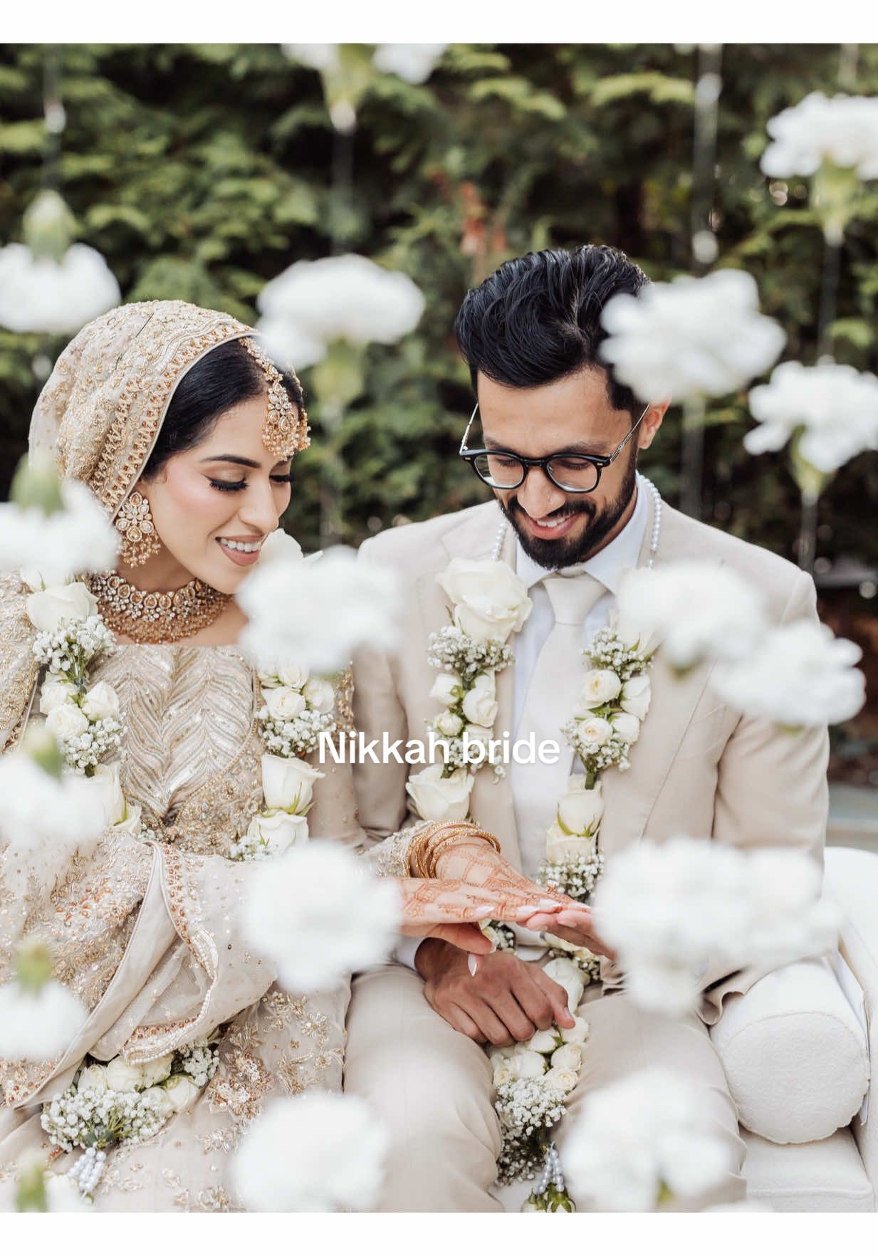 He was so nervous he said “right there” after like five seconds just to get it over with 😅🥰💖 #mehndi #bridalhenna #pakistaniwedding #desiwedding #nikkahceremony 