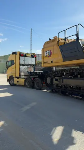 Cat 352 Ng nueva unidad🚜🚜 @Jesús Basoa