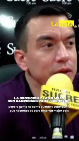 #Tendencia La oposición y las mafias son campeones para cuentear, pero la gente no come cuento y sabe que lo que hacemos es para tener un mejor país. Así lo afirmó el presidente Daniel Noboa al referirse a las cuatro preguntas de la consulta popular del próximo 16 de noviembre, destacando que el Gobierno trabaja con transparencia y decisión por el bienestar de los ecuatorianos. El Mandatario recalcó que las propuestas buscan fortalecer la seguridad, depurar la justicia y garantizar un Ecuador donde prevalezca el orden y el progreso sobre la manipulación y el miedo promovidos por los de siempre. @ladataec 👈 #ladataec #TendenciaPolítica #DanielNoboa #ConsultaPopular2025 
