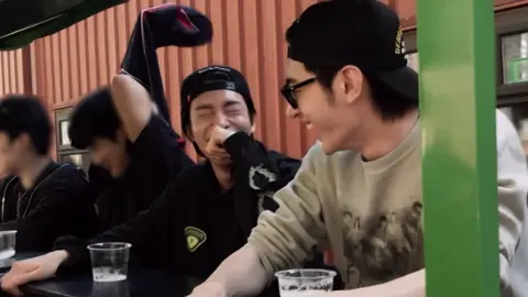 mami & papi #jake #enhypenjake #sunghoon #enhypen #fypage 