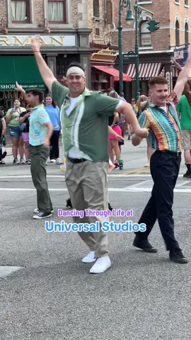 Dancing Through Life at Universal Studios #dancing #dance #dancingthroughlife #dancers #universalstudios 