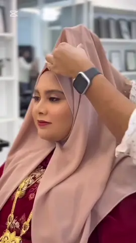 #CapCut  #1millionviews #fypシ゚viral🖤tiktok #trandingtiktok🔥🔥support #trandingtiktok  Diploma Level Makeup Artist Course Diploma Level Mehandi Course Available Contact Now Only For Girls 👧 0775802515 @BridalWeddingAcademy2 @Siro Bridal 💄🎨 