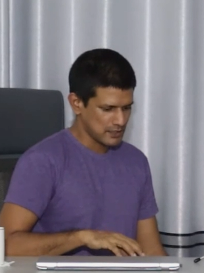 Malinda On Materialism #srilanka #buddhism #entrepreneur #business #wisdom 