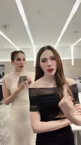 แล้วทำไมพี่ใจร้ายกับผมอะครับ @มิเชล Michelle  #ชาล็อตออสติน #charlotteaustin #มิเชลเบอร์แมนน์