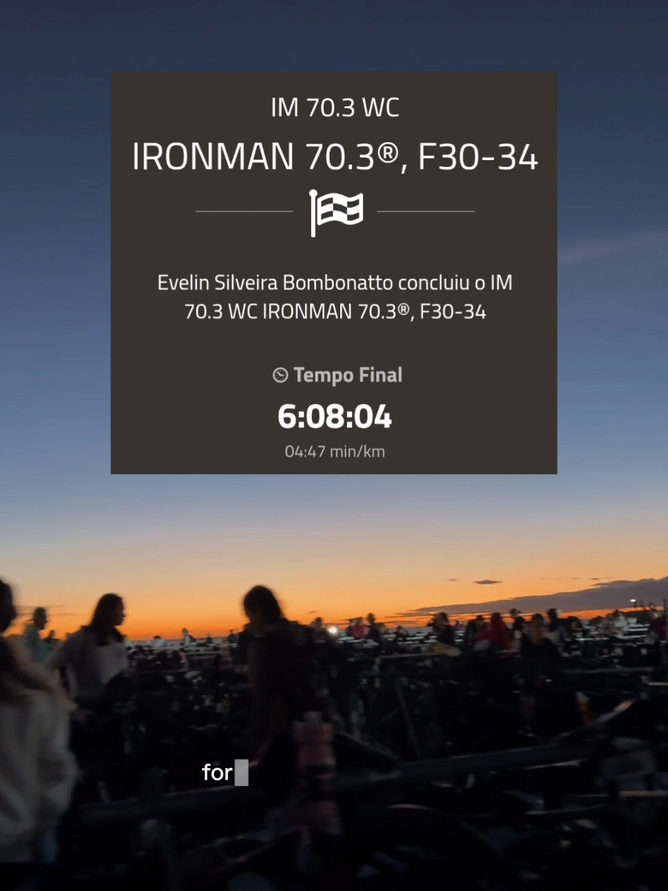 Números que contam histórias 🏊🏻‍♀️🚵🏻‍♀️🏃🏻‍♀️ As divergências entre locação e prints é pq usei os tempos oficiais do Ironman pra colocar as informações oficiais - no relógio eu sempre me atrapalho nos laps da transição, mas prometo melhorar 😆🫶🏼 No Mundial de Ironman 70.3 em Marbella todos os dados foram monitorados pelo Galaxy Watch Ultra e Galaxy Ring da @samsungbrasil — do treino à recuperação. #GalaxyWatchUltra #GalaxyRing #SamsungHealth #TeamGalaxy #vidadetriatleta 