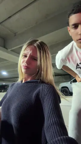 #cutecuple #blonde #tiktokcute #snowbunny #whitegirl 