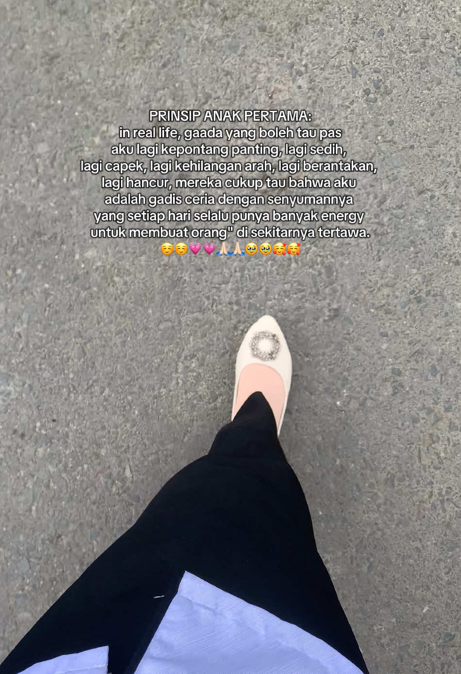 Gimana anak pertama?  #anakpertamaperempuan #anakpertama #quotes #foryoupage #fyp 