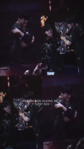 tựa thaan anh nayf em oi😭 #guke #guria #gumayusi #keria