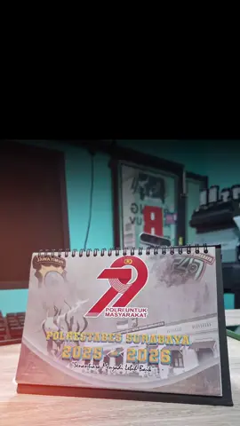 kalendernya se kece ini loh, murah banget bisa custom dan tanpa minimal pemesanan #digitalprintingmojokerto #percetakanmojokerto #milenialprojectmojokerto #kalender 