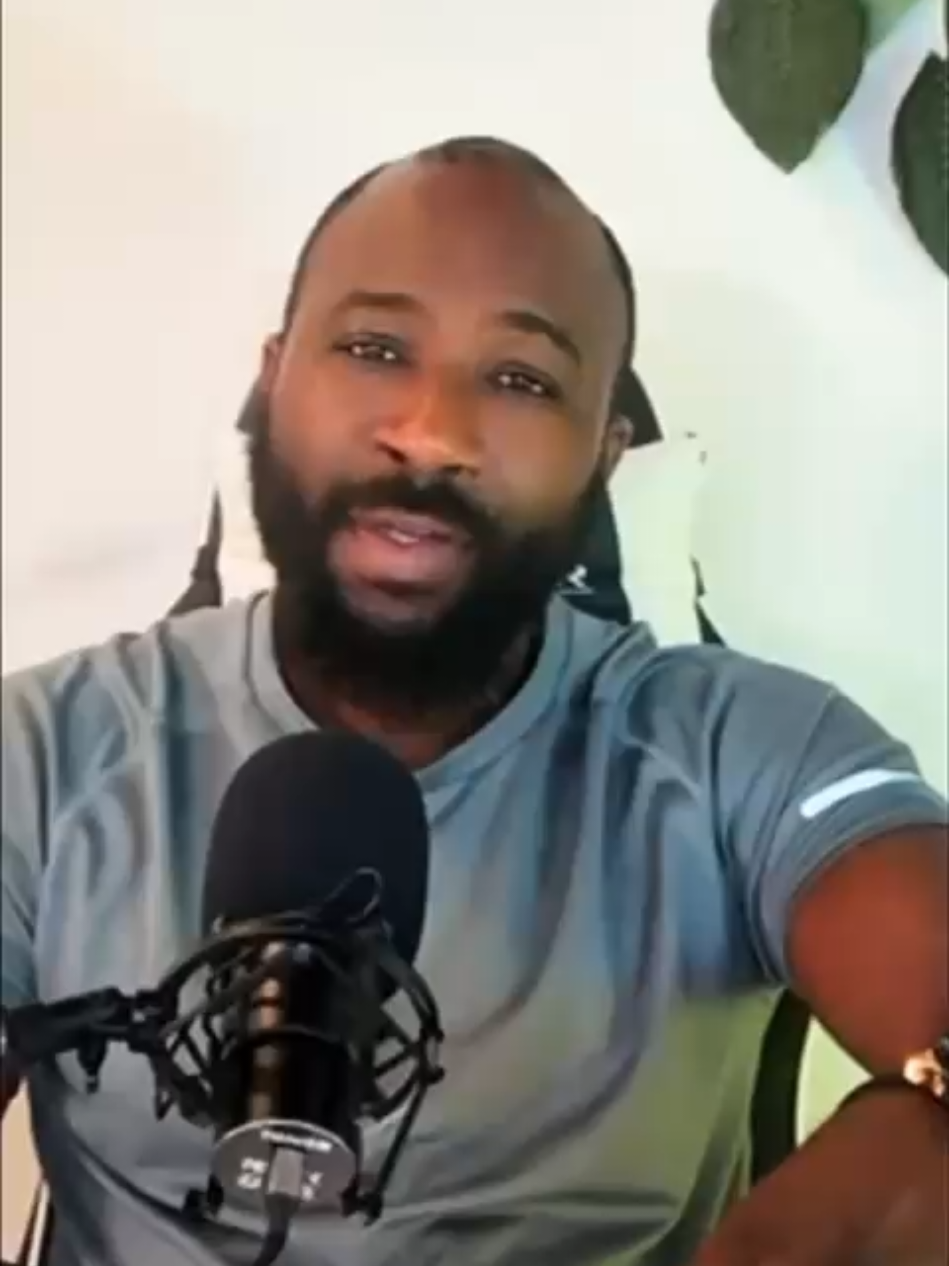 Your life rises and falls at the level of your thoughts. If you keep saying life is hard, it will be. But the moment you change your inner dialogue, your world begins to reorganize around a new frequency. It’s not magic — it’s mastery. 💭 Ask yourself: What energy am I sending out today? #SuperPowerMastery #MoctarAdeleke #MindsetShift #InnerPower #Transformation 