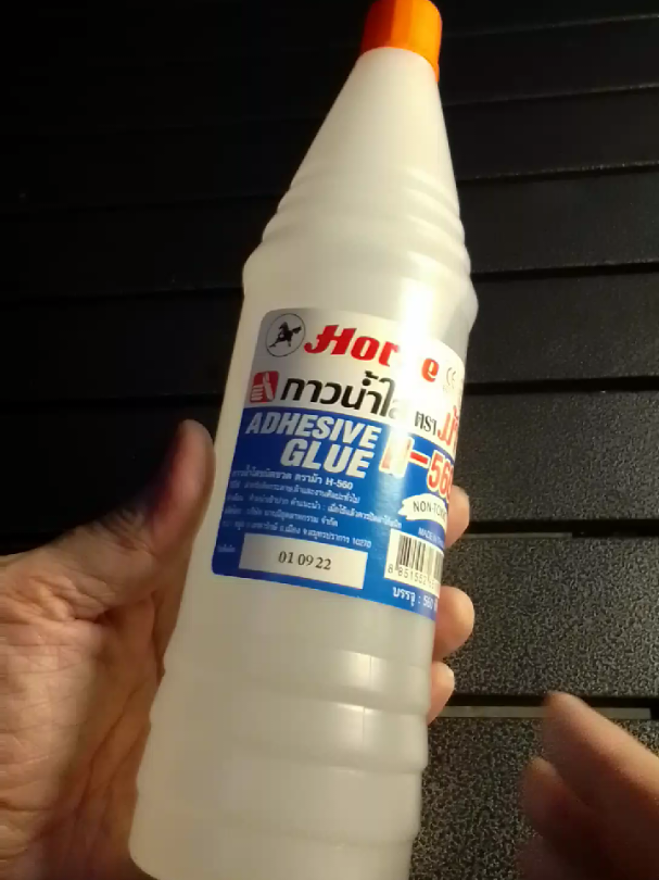 เป็นกาวน้ำใสที่ใช้กันทั่วไป ปราศจากสารพิษ #กาว #กาวน้ำใส #กาวน้ำใสตราม้า #ตราม้า #เครื่องเขียน 