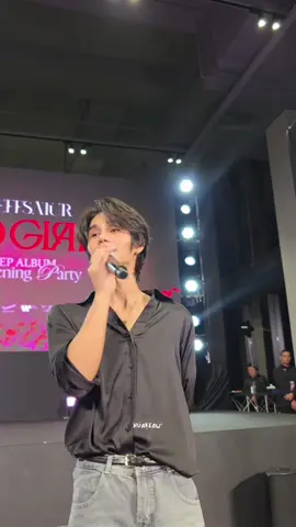 🟢 : พี่เจฟขอยิ้มเห็น3ฟันได้ไหม 🟢 : เอ้ยฟัน32ซี่ 🪐 : 3ฟัน🤣🤣 คือเขียวขอท่ดได้ไหม มันล่กอ่ะ ล่ะขำจนล้ม จะบ้าาาา🤣🤣  ล่ะยัยเจฟล้อยุนั่นน #JeffSaturRedGiantEPAlbumListeningParty  #RedGiantEPAlbum #JeffSaturRedGiantEPAlbum .𖥔 ݁ ˖ @jeffsatur  •.🪐•° #JeffSatur.𖥔