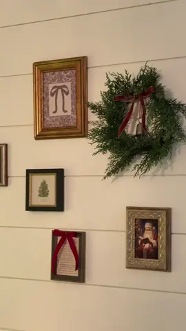 okay but I had a vision and I love the way it turned out 🥹🥹 #christmas #christmasdecor #merrychristmas #decoration #foryoupage 