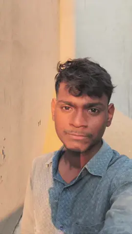 মাটির তৈরি মানুষ মাটির উপর দাঁড়িয়ে মাটিকেই ময়লা বলে#faysalmia67 #foryou #treanding #CapCut 