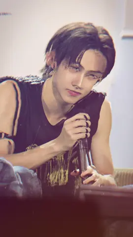 Mới có tí tuổi thôi chứ nó gia trưởng zữ lắm quý dị ơi🥰🥰#seonghyeon #cortis 