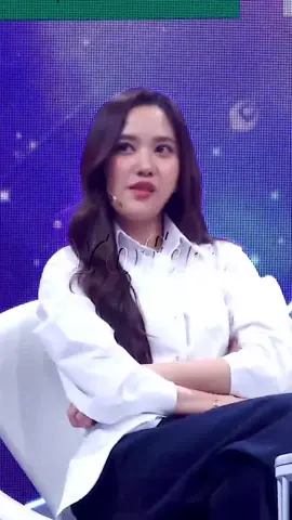 dia gak bosan apa cakep mulu 😩  #inthe8ightxfreen #freensarocha #srchfreen #solennentertainment #valentinoxfreen 