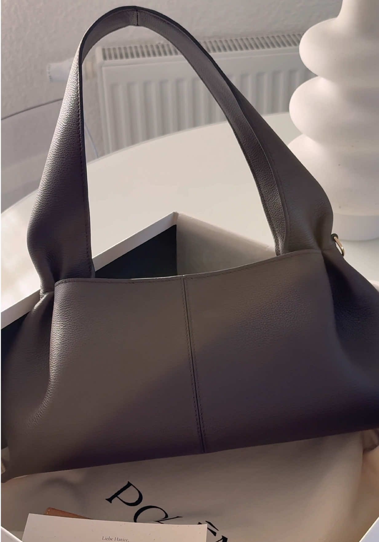 I‘m in love 😍✨ Numéro Neuf East West EDITION @polene_paris ✨ #bag #new #girls #tasche #unbox 