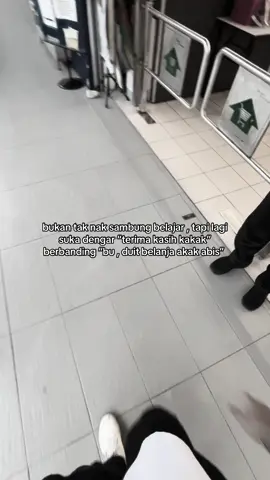 semoga terus kuat perempuan yang apa ii usaha sendiri ✊🏽 #fypシ゚ #fy #fypage 