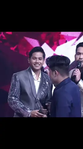 salut sama mereka berdua yang saling support meskipun sama sama lagi berjuang MILEN💝 #valenda7 #milada7 #milen #dacademy7indosiar #indosiar 