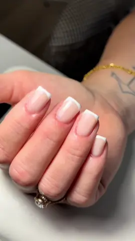 📍La Farlède (83)💅🏼  ✨N’hésitez pas à prendre votre rendez-vous et pour plus d’informations contactez-moi 🤍 #var#nails#ongles#beauté#salon#bureau#toulon#lafarlede#skincare#corps#epilation#lafarlède#toulon#cuers#hyeres#sudfrance#var83#nailsart#instagood#followforfollowback#Love#art#photooftheday#photography#red#rouge#likesforlike#like#offreetudiante#explorepage#tik_tok#nailsart#onglesgel#institut 