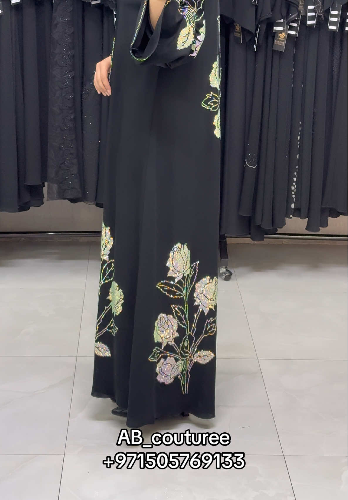 #عبايات_سوداء #عبايات_فخمة #عبايه #عبايات #ab_couturee 