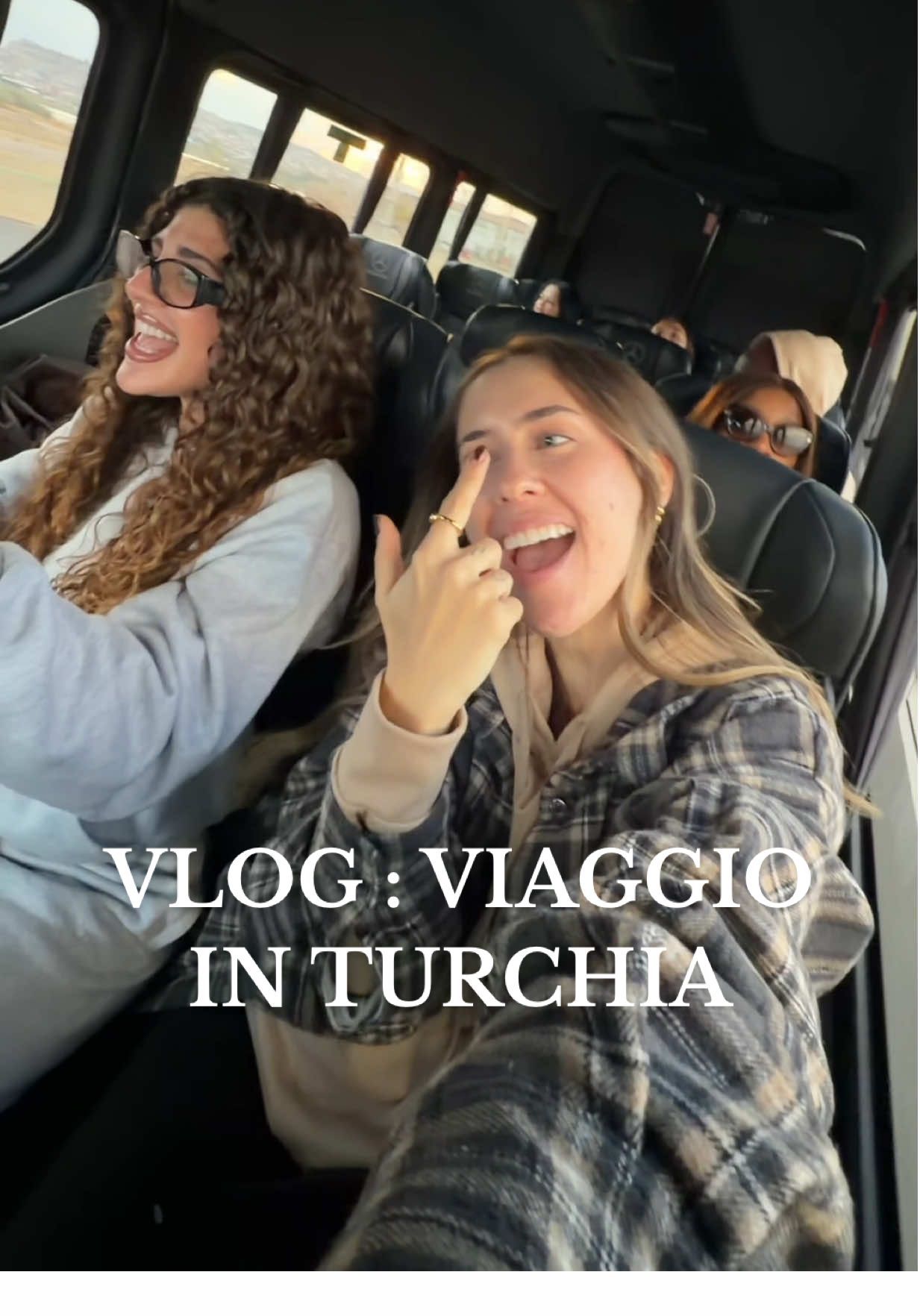 partiamo insieme per un nuovo viaggio in una meta in cui non sono mai stata ✨✈️ non vedo l'ora di condividere questa avventura con voi!!! invited by @Kayali 🤎 #viaggio #partenza #turchia #cappadocia #Vlog 
