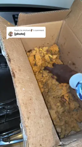 Replying to @michael🦉 writhing finna get deep fried👨🏿‍🍳#food #replytocomments #goodmorning #friedchicken #fried 
