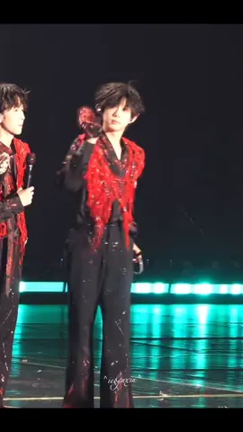 dáng đứng của ẻm kiểu💁‍♀️👑 #trandichhang #chenyiheng #jonathan #tts #tf #f4  #tfgiatộc #tfgiatocf4 #tffamily #tffamily🇨🇳💫 #sdfj #tudai #lau18 #lau18_🍿 #lầu18🌟  #thoidaiphongtuan #sdfj_lầu18🌸🎐 #dury_cyh #capcut #xh #fyp #xhtiktok #dethuong #dangyeu #cute #cuti #ume #deptrai #traidep #dang 