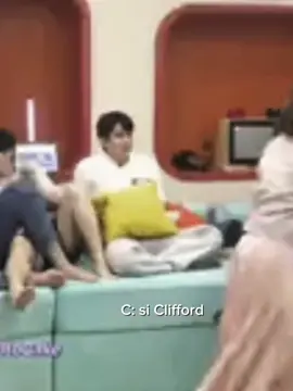 SI Clifford lang ba tlaga Ang choice (Hanggang kapatid lng cliff??) ok Lng yan at least masaya ka Kasi natulungan mo siya sa task. #pbbcollab2point0 #trending #capricecayetano #pbbcollab #makeitviral 