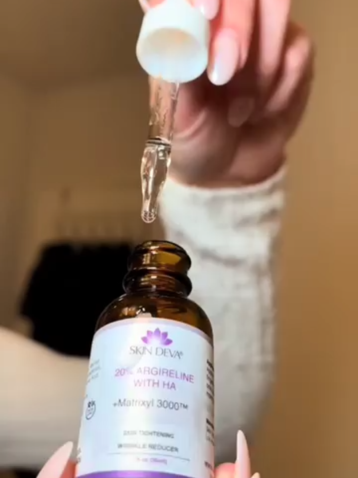 Smooth, Firm, and Needle-Free Every Day 💉🚫  🔹 Powered by Argireline Peptide to visibly reduce fine lines and wrinkles.  🔹 Targets forehead and eye areas for a lifted, youthful look.  🔹 Hydrates and firms skin—no injections, no irritation. Enjoy smoother, younger-looking skin with results that rival Botox—without the needles. ✨ #SkinDeva #ArgirelineSerum #BotoxAlternative #AntiAgingSkincare #GlowingSkin #NeedleFreeLift #YouthfulGlow