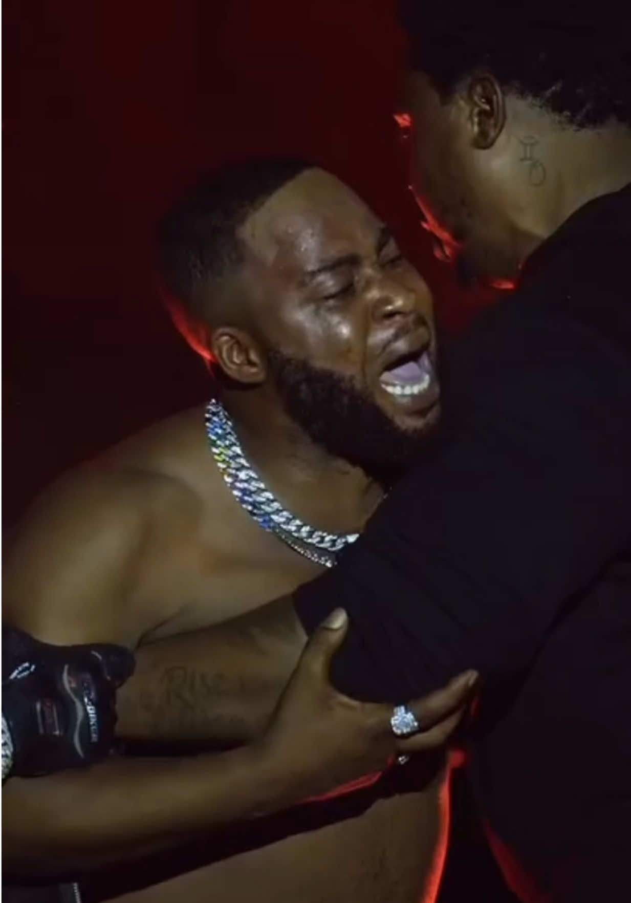 Davido posted.In 2011 i skipped school to perform in Ibadan. Asa, Peju, B Red and Sina picked me up from Babcock and we drove to join the Lynxxx and Friends Tour. I had no idea it was going to air on Soundcity, and when my pops saw it I got in so much trouble. 14 years later, we destroyed the stadium. The 5ive Alive run across Nigeria has been one for the books. To my peers let's build back home and give back to our roots. Big love to all our sponsors for backing this historic tour. Abuja and Lagos up next, but next stop is ATL for my birthday, State Farm Arena on November 20th! #5iveAliveTour #001#