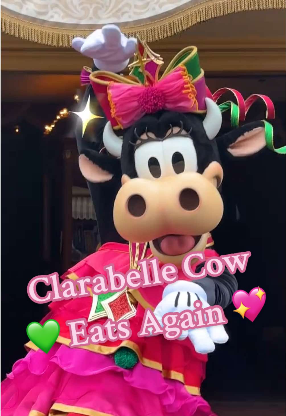 From head to toe they’re ready to go—Clarabelle and Goofy steal the holiday show! ✨🎁 Just 2 more sleeps until Holidays at Disneyland Resort start. Wondering who’s next? They're mischievous, a duo and full of heart. #DisneyHolidays #Disneyland #Disney #DisneyParks