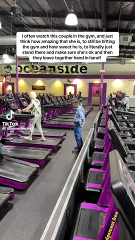 Okay but how cute is this 🩷 #elderlylove #elderly #Fitness #fitgranny 