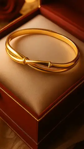 Soft look, strong energy 🌸— Bracelet acier inoxydable ✨ qualité garantie 💯. #accessories #bijoux #ma #innoxydable #morocco       