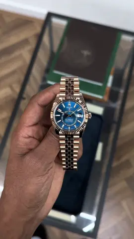 Rose Gold Sky dweller blue dial #rolex #rolexwatches #rolexcollector 