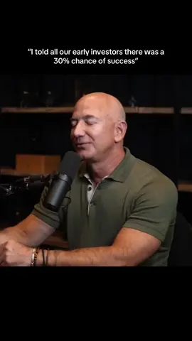 When Jeff Bezos started Amazon, he told his investors that he thought there was a 30% chance they’d get their money back #entrepreneur #jeffbezos #business #success #motivation 