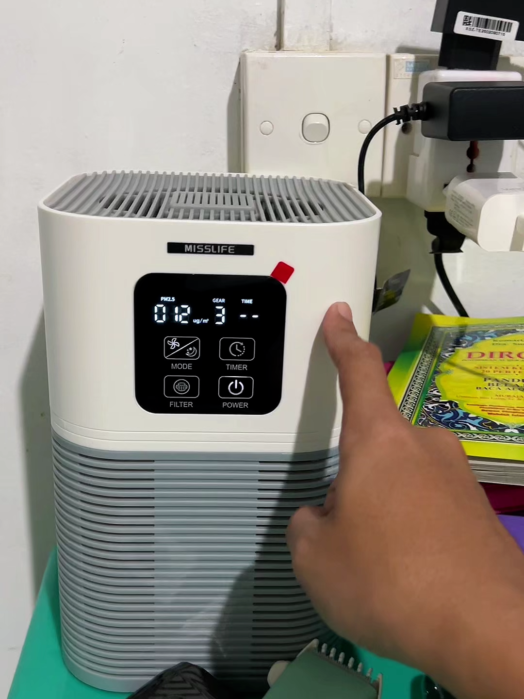 Hadirkan udara bersih dan wangi untuk keluarga & bayi Anda! 👶 HEPA Filter basmi polusi udara. ✅ Ganti mood seketika! Diffuser Aromaterapi meredakan stres dan membuat rileks. 😌 Diskon 54%! Hadiah sempurna yang manis, berguna, dan sehat. Beli sekarang!