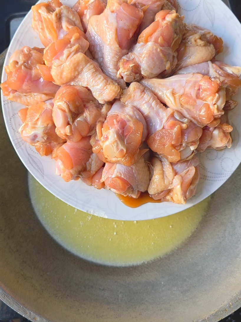 ทำง่ายมาก👍 น่องไก่ทอดแบบนี้ไม่ติดกระทะเลย ติดใจสูตรนี้‼️ #food #thaifood 